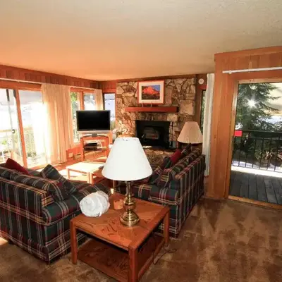 Mountainback 112 Corner Unit