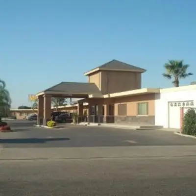 Village Inn