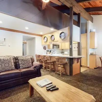Horizons Condo 4 #168