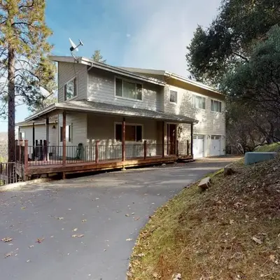 Pine Mountain Getaway (02-461)