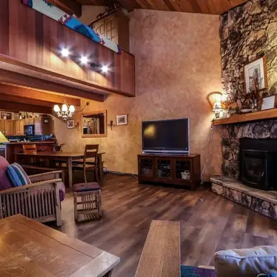 Winterset 12 Condo