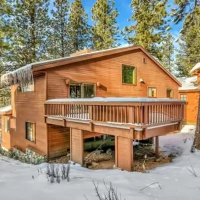 Your Roomy Northstar Retreat Awaits