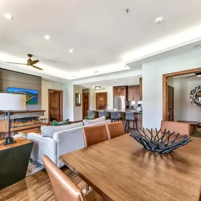 Luxury 2Br Residence Steps From Heavenly Village & Gondola Condo