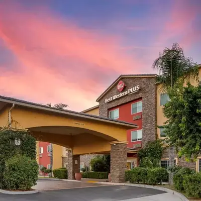 Best Western Plus Wasco Inn & Suites