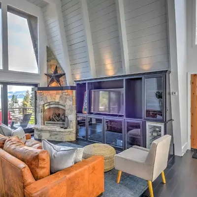 10 Mi to Skiing Tahoe City A-Frame Home