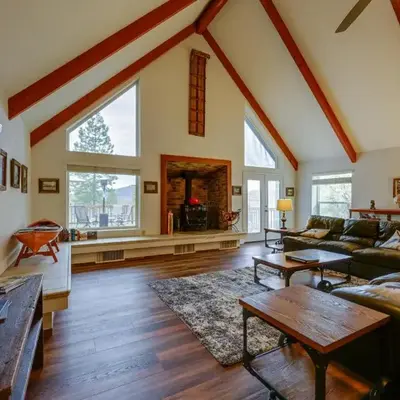 7 Mi to Bass Lake! Spacious Mudge Ranch Retreat