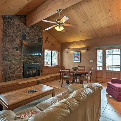 Rustic Truckee Lodge with Rec Room - Near Northstar!