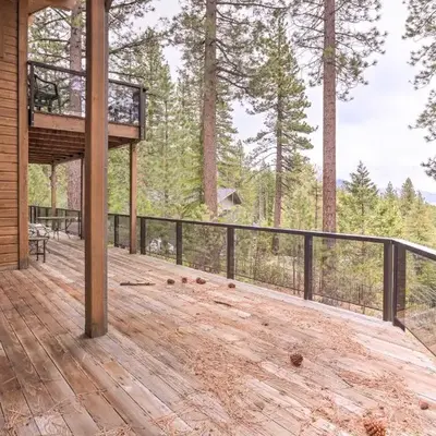 Mtn and Lake Views Incline Village Ski Chalet