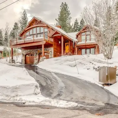 Extraordinary Tahoe-Donner Modern Mountain Home