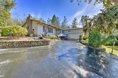 a driveway in front of a house at Wine Lovers Garden Oasis in Sutter Creek! in Sutter Creek