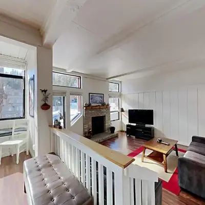Spacious 2 Bedroom Home with Pool