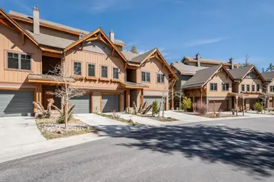 a row of houses on a street at Woodwinds 22 in Mammoth Lakes