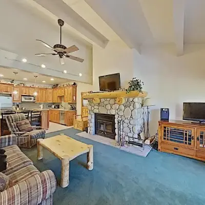 Cozy One Bedroom Condo with Loft!