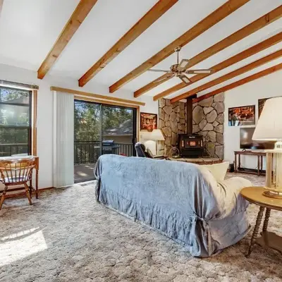 Mountain Springs Lodge