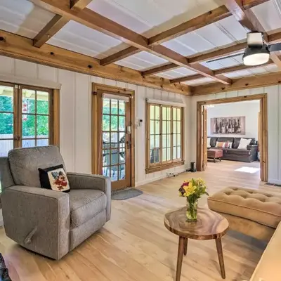 Wine Country Escape with Hot Tub in River Pines!