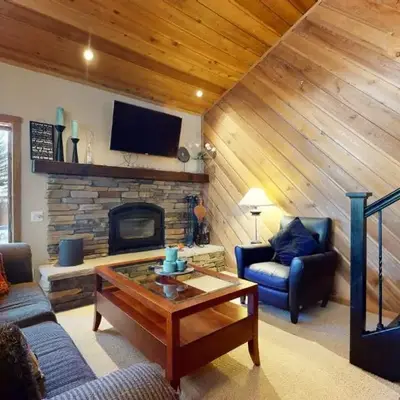 Snowcreek I #28 condo