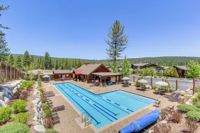 an overhead view of a swimming pool with a house at The Boulders Bldg 2 Unit 3 in Truckee