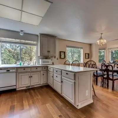 Casa Del Lago - Only 200 Yards from the Beach