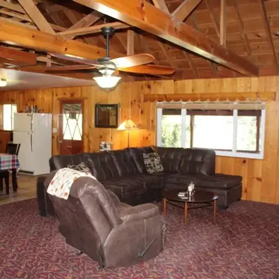 Rustic Chapparal Cabin at Bass Lake Heights