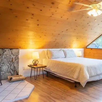 Hawks Nest- Perfect Getaway in Shaver Lake