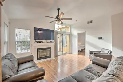 Gallery image of Cozy Home with Hot Tub about 13 Mi to Sacramento in Elk Grove