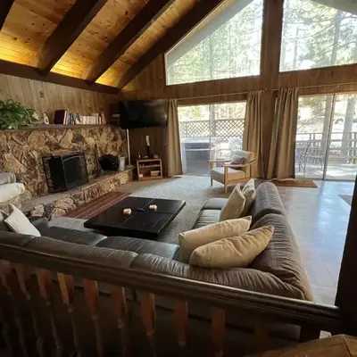 Close To Heaven With Hot Tub