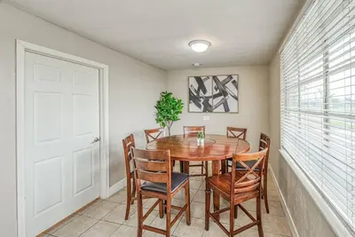 Gallery image of Renovated home minutes from Fresno State / Airport in Fresno